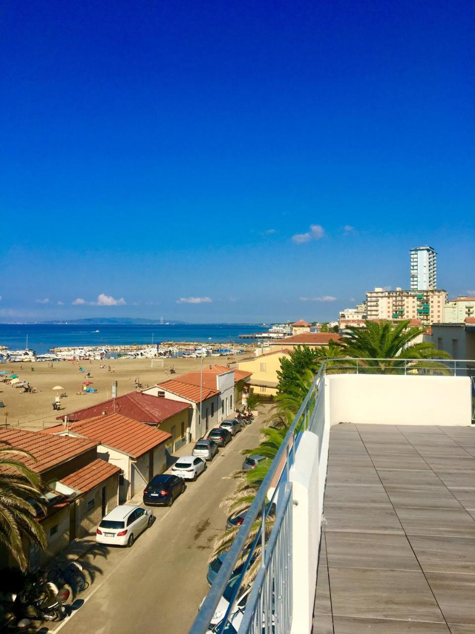 Apartament Via Firenze 11 Follonica Zewnętrze zdjęcie