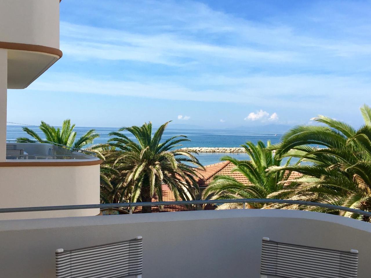 Apartament Via Firenze 11 Follonica Zewnętrze zdjęcie
